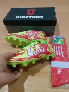 KIDZTUBS Sepatu Futsal Anak Paket Komplit Sepatu Futsal Tas Skin Deker Kaos Kaki Usia 6-10 Tahun Size 28 29 30 31 32 33 34 35 36 37 KDZ1615011525