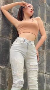 Quần Jean Skinny Nữ Cắt Rách Đính Đá Phong Cách Chất Jean Co Giãn Thoải Mái