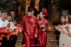Áo dài hỏi cưới chữ hỷ hoa nổi