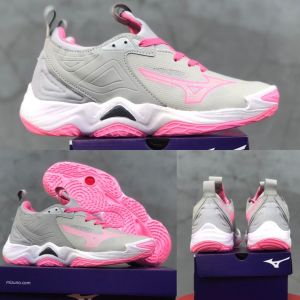 SEPATU VOLLY MIZUNO MOMENTUM 3  SEPATU VOLI MIZUNO WANITA