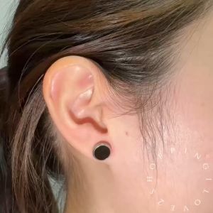 D60/62 Korean punk earrings drop oil titanium steel earrings rock crostar men