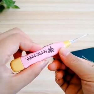 Korek Kuping LED Polos Kemasan Paking Sudah Ada Baterai