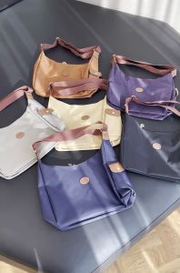 Casual Large Capacity Oxford Butot Bag Women's 2024 Premium Sense Single Shoulder Commuter Bag Crossbody Dumpling Bag