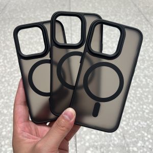 Thickened Magnetic Absorption Wireless Charging iPhone 14 pro Max Case Anti-Fall Full Cover Soft Silicone Protective Shell