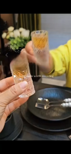 Plain Simple Hammered Cup Relief Wine Straight Cylinder One Mouth