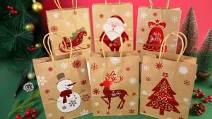 12Pcs Christmas Gift Bags - Xmas Kraft Paper Bags with Handles - Candy Cookie Packaging Paper Bags - Santa Claus Snowman Pattern New Year Party Christmas Home Party Loot Bags