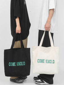 Large Capacity Canvas Bag for Men Japanese Style Single Shoulder Bag Ideal for School Students Casual Use Zipper Closure