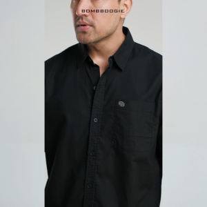 Bombboogie Kemeja Pria Regular Dash Black 22951B5BK