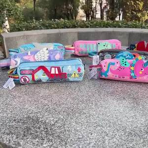 225Australian Smiggle stationery student handheld large capacity zipper pencil bag childrens pencil case pencil case stationery case in stock