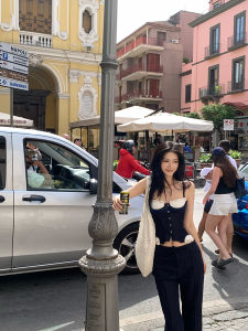 Áo Ba Lỗ Hai Lớp Lienni2025 Mùa Hè Mới Thanh Lịch Ngắn Thon Gọn Đa Năng Ghép Đôi Màu Tương Phản Xương Cá Nữ