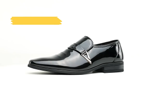 Mens Casual Oxford Shoe Moccasin Glitter Male Footwear Pointed Toe Shoes For Men Men Dress Leather Shoes Slip On Patent Leather