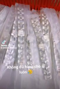 Đồng Hồ kim loại Nữ GUIES Mặt Đính Đá thời trangsang trọnghot trendchống nước tốt Bảo Hành 12 tháng