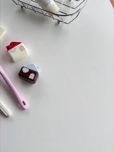 Cute House-Shaped Toothbrush Cover Portable Dustproof Toothbrush Protector for Travel