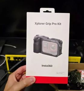 【MY STOCK】Original NEW Insta360 Ace Pro 2 Xplorer Grip Pro Kit delivers up to 5 hours and 40 minutes of non-stop shooting