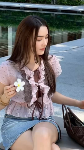 Baimon พร้อมส่ง เสื้อชีฟองสายผูกด้านใน แต่งระบาย เป็นเสื้อที่ใส่แล้วน่ารักมาก