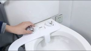 Toilet Seat Sprinkler Bidet Spray Cleaner Penyiram Tempat Duduk Tandas Non Electric Bidet Attachment