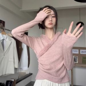 WANGGONGZHU | Princess Style Knitted Base Shirt Womens Fashionable Waist-Cinching Top With Faux Fur Collar Autumn Winter Inner Wear