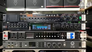 Vang Cơ lai số Nex KM390 Plus vang cơ chống hú Có Bluetooth Optical Điều khiển to nhỏ