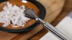 Alat Kerok Buah Kelapa Stainless Steel Coconut Scraper Alat Kerokan Kelapa