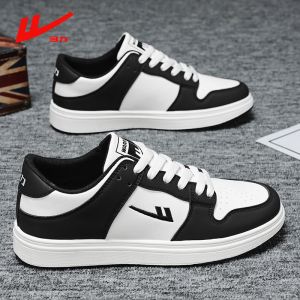 Casual Board Shoes Mens 2026 Spring New Style Leather Surface Versatile Sports Shoes Couple Model Black White Panda Trendy Shoes
