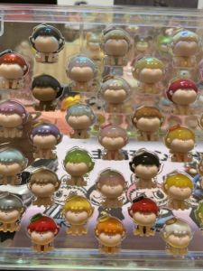 Amarilliss Trending Toy Blind Box Acrylic Display Stand Museum Artwork Wish Star Storage Box for Plushies And Collectibles