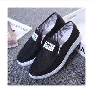 QLshop แจ่มว้าวว💕 รองเท้าผ้าใบสลิปออน รองเท้าผู้ชายลำลอง สีพื้น ทรงคลาสสิค⚡️ แต่งลายเล็กน้อยดูเท่ห์ๆคูลๆ แมทซ์ง่ายใส่ได้ทุกโอกาส หนุ่มๆต้องมีติดตู้น้าา