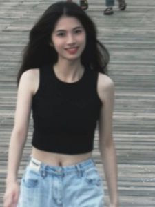 Áo ba lỗ MUTU làm bằng vải dệt kim dáng ngắn hở vai gợi cảm