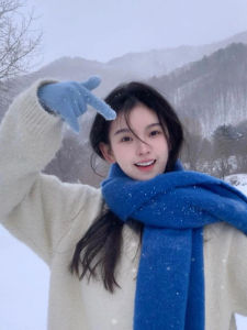 Pure Color Travel Scarf Womens Atmosphere Cold Resistance Warm Tassel Harbin Snow Country Long Rectangle Polyester Fiber Winter Scarf