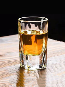 Luxury Crystal Glass Small Wine Cup 150ml 3 Liang 2.5 Liang White Wine Glass High End Sensation Elegant European Style