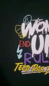 Desain Kaos Modern untuk Pria & Wanita Dewasa