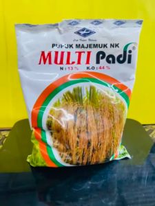 Pupuk majemuk MULTI PADI by cap kapal terbang isi 1 kg jos tenan!!