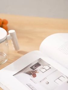 Cốc tự quay bằng pin hàng tiện lợi dùng khi uống café trà đồ cần khuấy khi uống.
