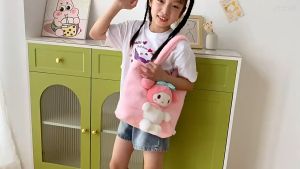 TAS BULU BONEKA KARAKTER SANRIO TAS TOTE BAG MOTIF BONEKA TAS SELEMPANG TOTE BAG CINNAMOROL TAS BULU SELEMPANG