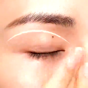 Japan Sakura Eye Cream BPOM Krim Mata Anti-Aging Cream 20g Krim Mata Panda dan Keriput Anti Kerut Anti Penuaan Lingkaran Hitam Kantong Mata Memperbaiki kusam mengurangi garis-garis mata dan lingkaran hitam Menghilangkan Kantung Mata