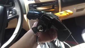 Universal T-Type Car Steering Wheel Lock Anti-Theft Rotation Safety Lock with 2 Keys for Auto Vehicle Security