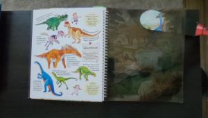 YF Book Shop - หนังสือชุดไฟฉายพาส่องโลก เรื่องอาณาจักรไดโนเสาร์