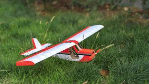Mô Hình Máy Bay Điều Khiển Từ Xa Aeromax 750mm Bằng Gỗ Balsa Bộ Dụng Cụ Lắp Ráp Bằng Gỗ Cắt Laser T09 Dành Cho Huấn Luyện Đồ Chơi Máy Bay Điều Khiển Từ Xa
