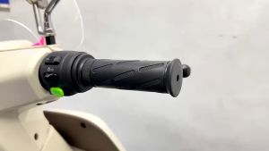 Trợ lực tay ga trợ lực gắn an toàn khi đi xe máy chống mỏi tay ga miếng gắn tay ga tì tay ga phượt motor