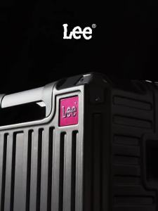 Lee | Durable Large Capacity Suitcase 20 inch