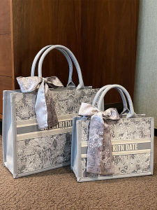 กระเป๋าถือผ้าแคนวาสความจุขนาดใหญ่สำหรับผู้หญิง กระเป๋าสะพายไหล่ข้างเดียว กระเป๋าเดินทางแบบลำลอง กระเป๋าใส่ของใช้ในชีวิตประจำวัน