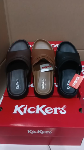 SANDAL SELOP PRIA KICKERS PREMIUM 020