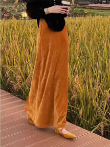 Autumn New Style Pointed 2025 Long Orange Color Womens Half-length Skirt Versatile Slimming Casual Retro Japanese Style