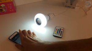 Bóng Đèn LED Bluetooth Không Dây Loa Đèn Phát Nhạc Thông Minh RGB 12W + Điều Khiển Từ Xa
