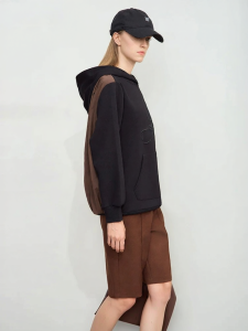 AMII | Colorblock and Mixed Material Winter Hooded Embroidered Pockets Fluffy Lined Womens Casual Jacket