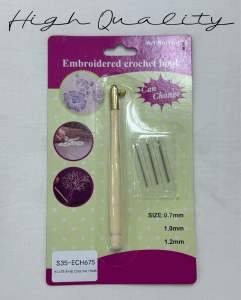 3 in 1 Wood Handle French Crochet Embroidery Pen with 3 Needles DIY Weave Craft Knitting Sewing Tool Set
