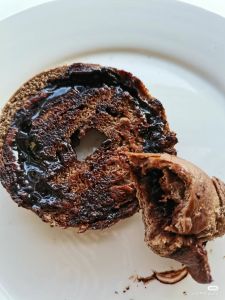 Ready stock Sugar free low fat whole wheat bagel bread 50g现货添加蔗糖巧克力面包脂卡饱腹