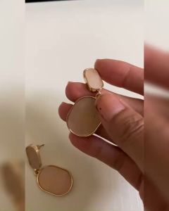 [SG Stock] Rozza Gems Stone Earing Limited For Woman