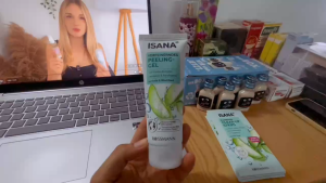 Made.in.Germany💛 - 🧴GEL TẨY TẾ BÀO CHẾT ISANA 75ml