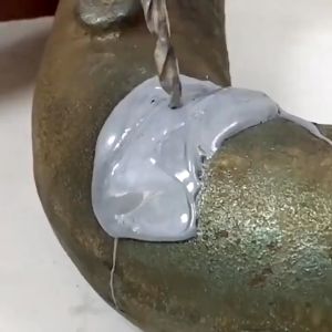 100g Waterproof Welding Metal Glue: A High-Temperature Industrial Repair Solution