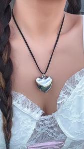 Black Rope Chain with Large Heart Pendant Necklace for Women Trendy Elegant Jewelry on Neck 2023 Fashion Accessories Girls Gifts